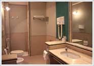 Hotels Naples, Bathroom